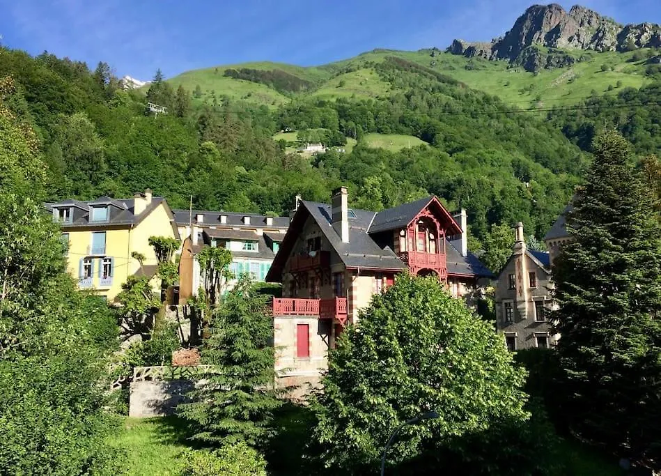 Duplex T4 Clair, Cosy Et Spacieux - 3 Chambres 2 Salles De Bain Centre Cauterets Vue Pyrenees Apartmán